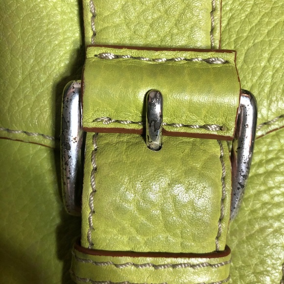 MICHAEL KORS CHARTREUSE GREEN PEBBLED LEATHER BAG - Picture 14 of 16